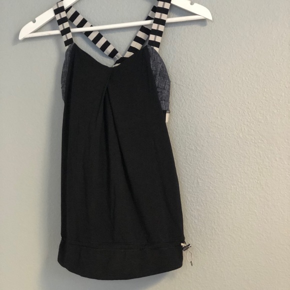 Lululemon black Tank Top with Striped straps SZ 2 - Picture 5 of 11